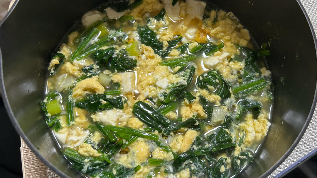 减肥低卡高蛋白靓汤-菠菜豆腐鸡蛋汤，可加洋车前子壳粉