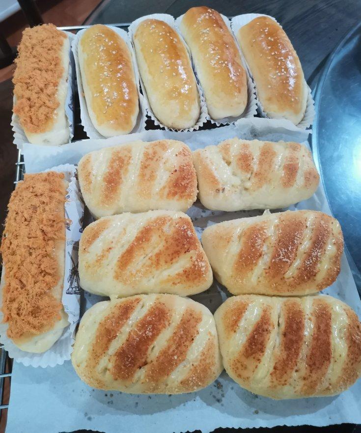 肉松沙拉酱面包（65度汤种）