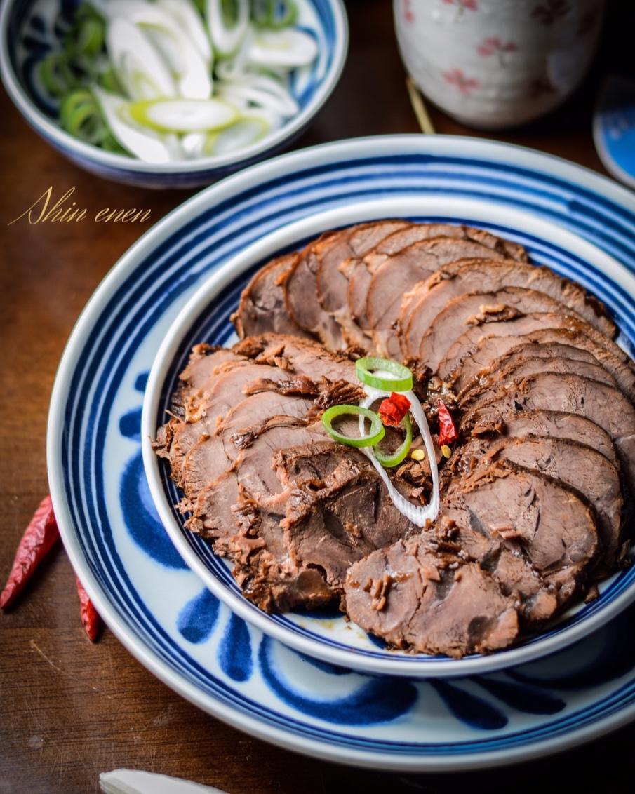 shinenen做的古法酱牛肉   油酥火烧