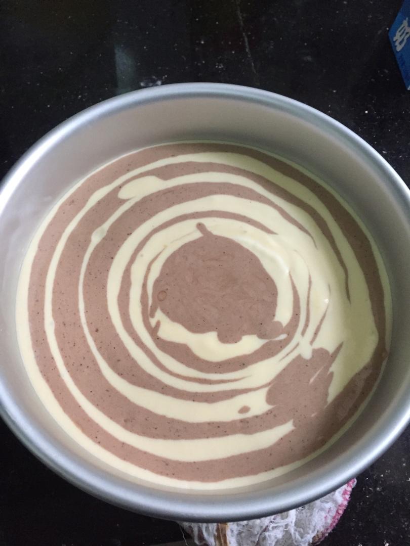 八寸巧克力拉花戚风蛋糕