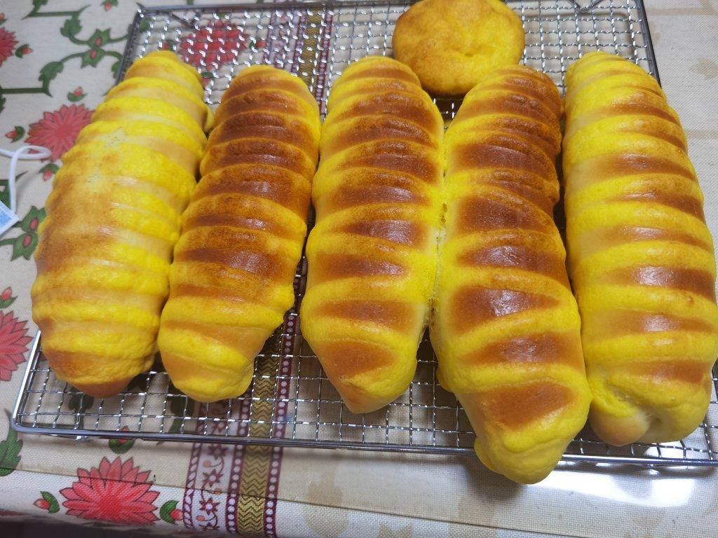 视频🐛经典｜毛毛虫面包｜美味松软｜奶味浓郁｜一口一个满足