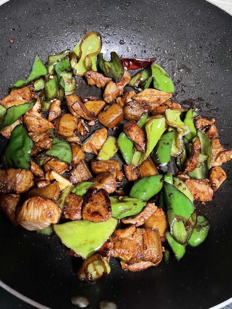 超下饭 ！小炒肉（辣椒炒肉）