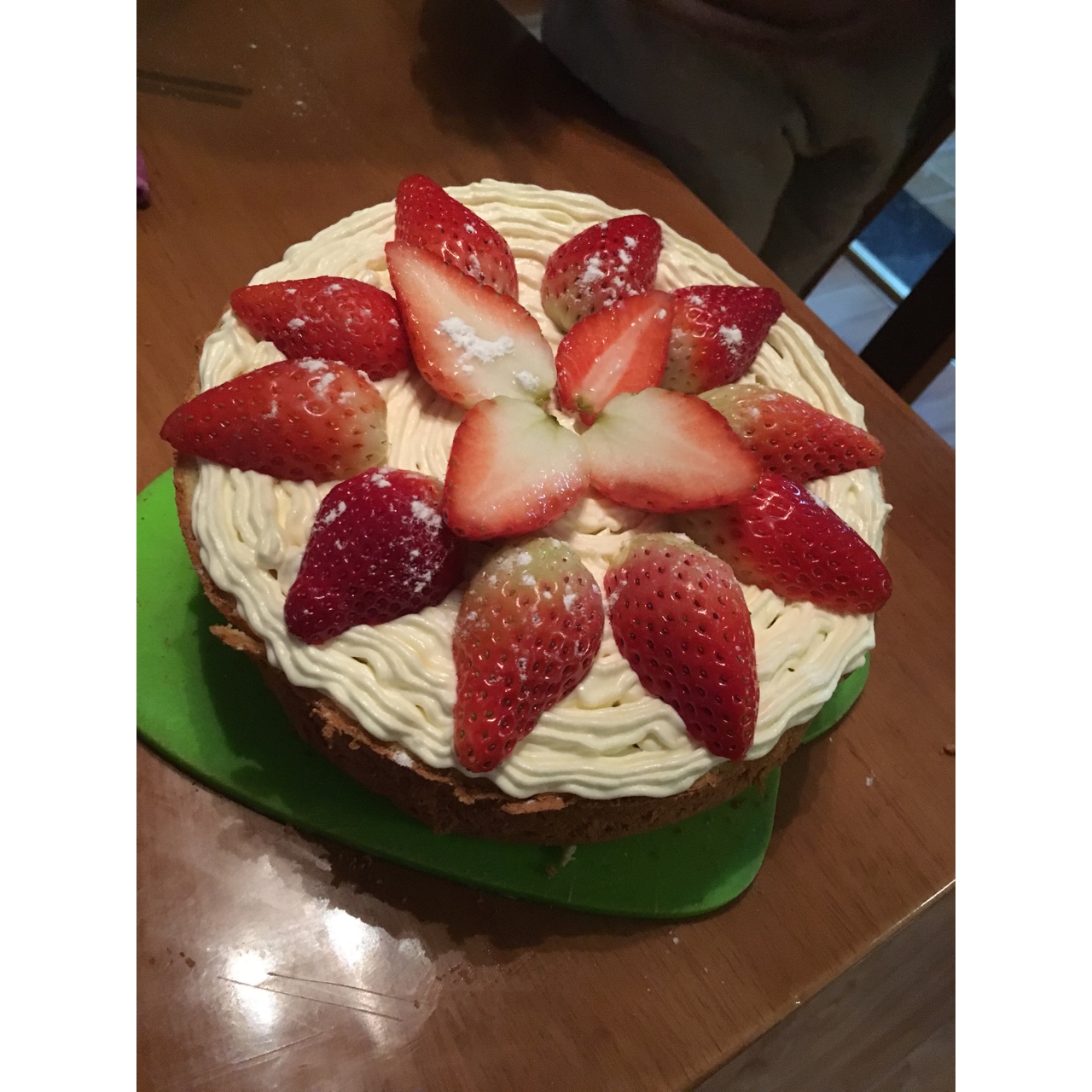 草莓裸蛋糕—八寸