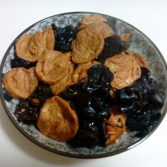 冷热可食的年菜---红烧素鸡甚于食肉!（素鸡鲜嫩多汁有诀窍）