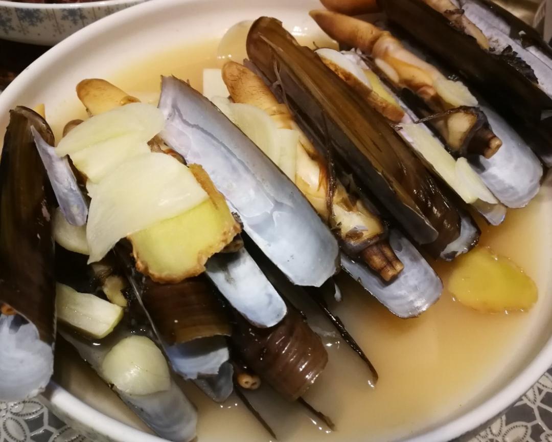 姜蒜蒸蛏子的做法