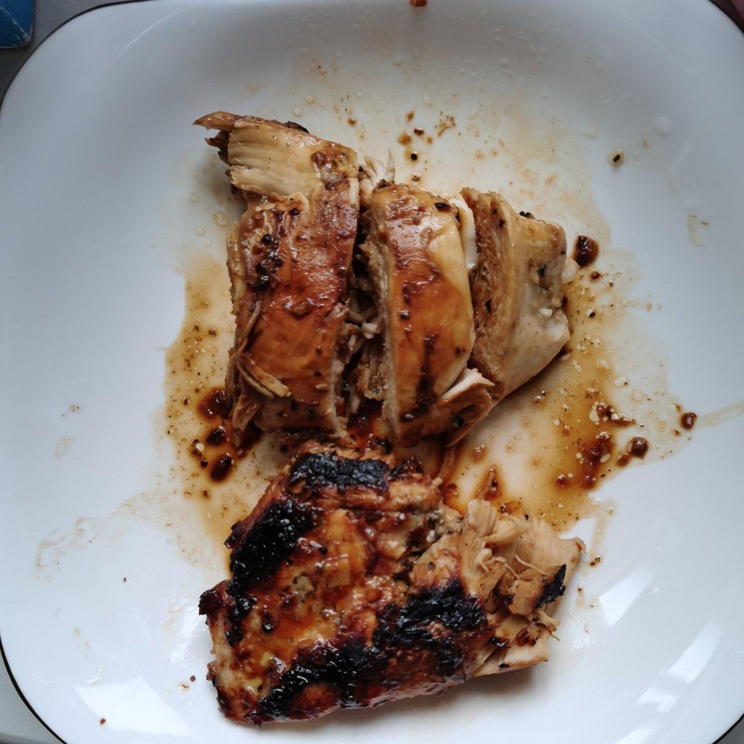 酷炫屌炸天好吃的煎鸡胸肉（香蒜蜂蜜煎鸡胸肉）