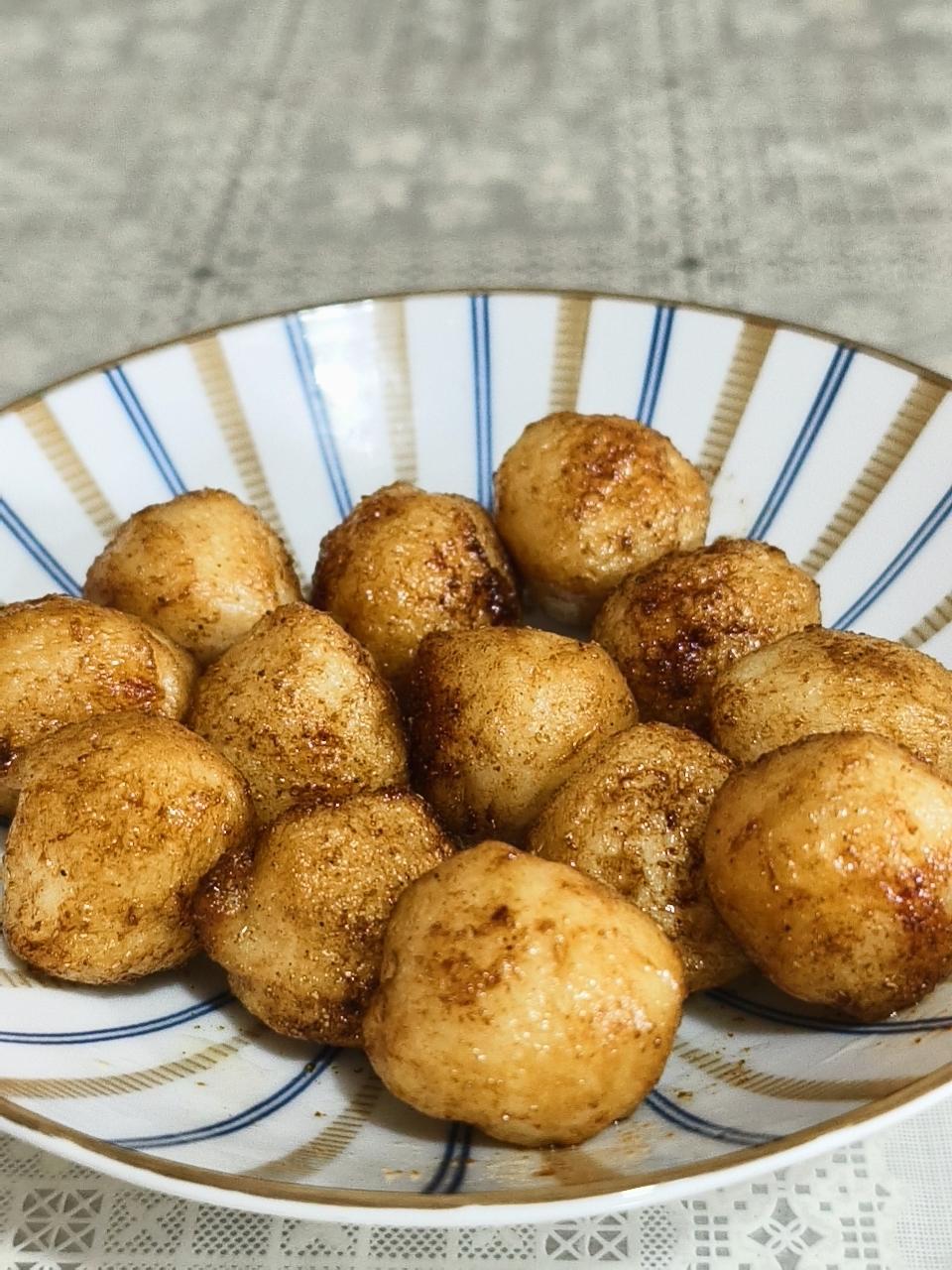 香煎墨鱼丸(烧烤般口味)
