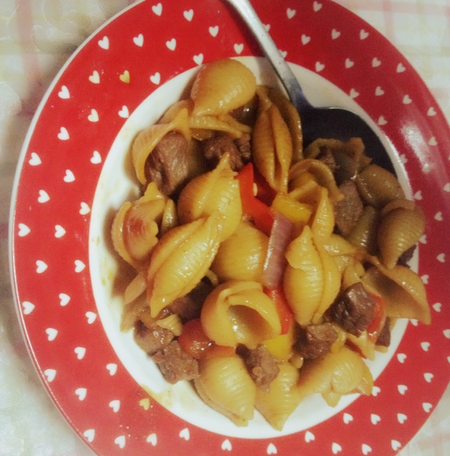 黑椒牛柳炒意面