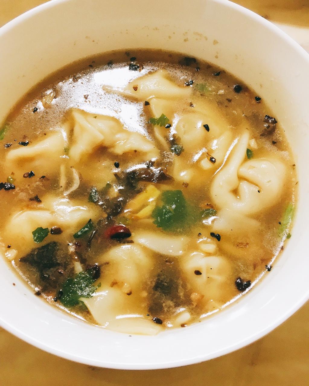 快手版酸汤馄饨