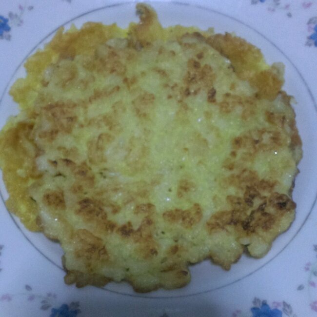 剩米饭鸡蛋煎饼
