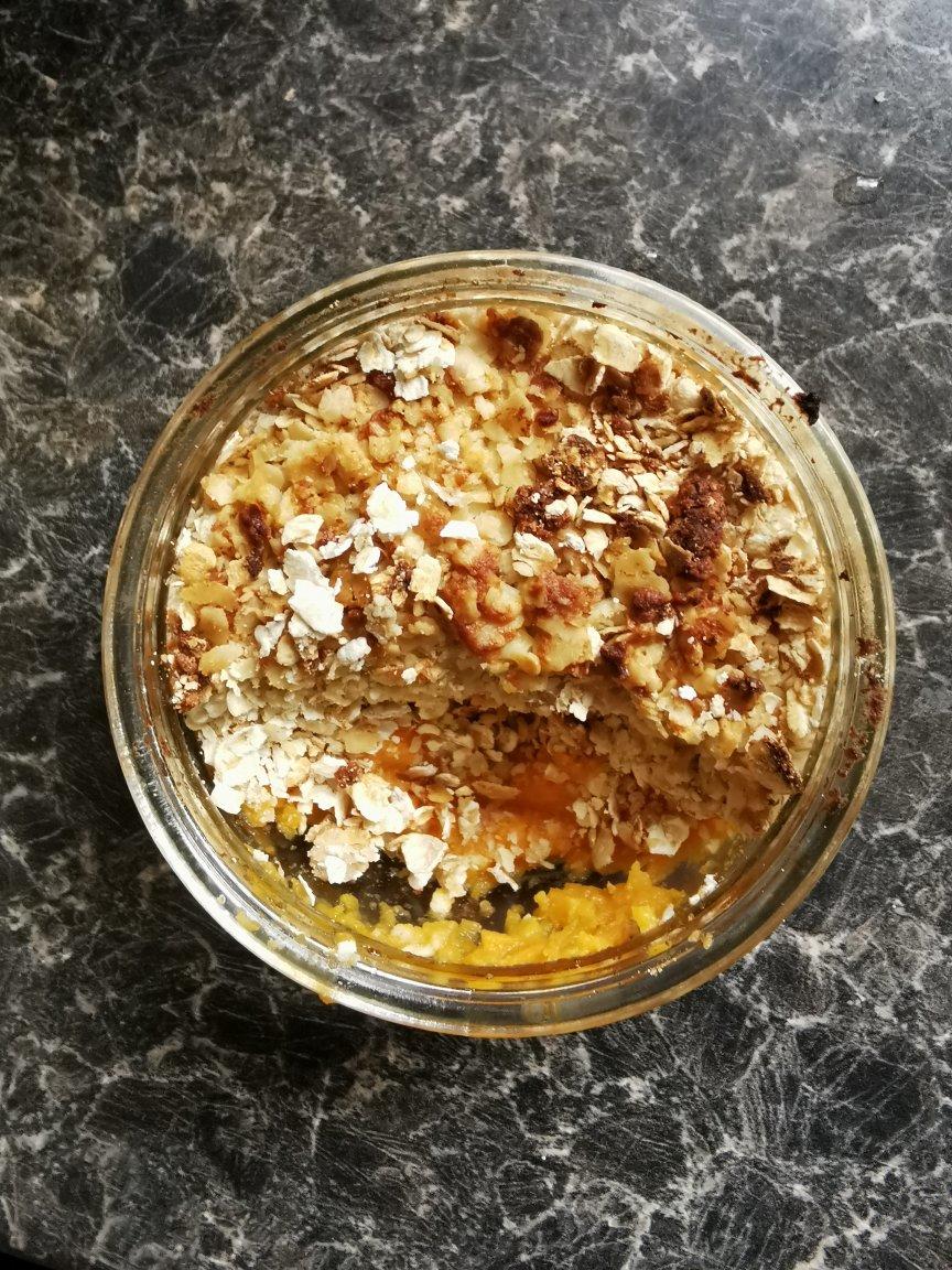 粉糯红薯泥配燕麦酥丨健康·三餐