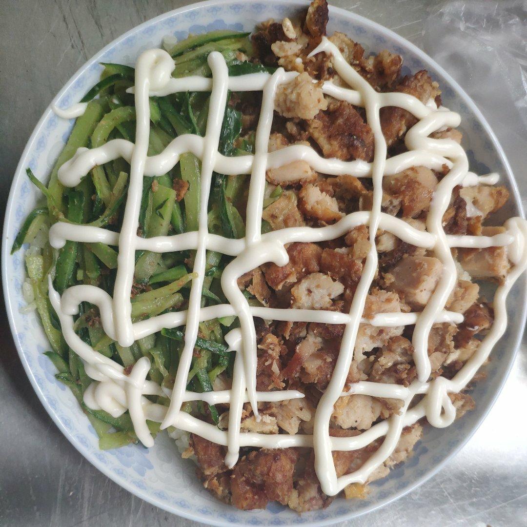 【脆皮鸡饭】