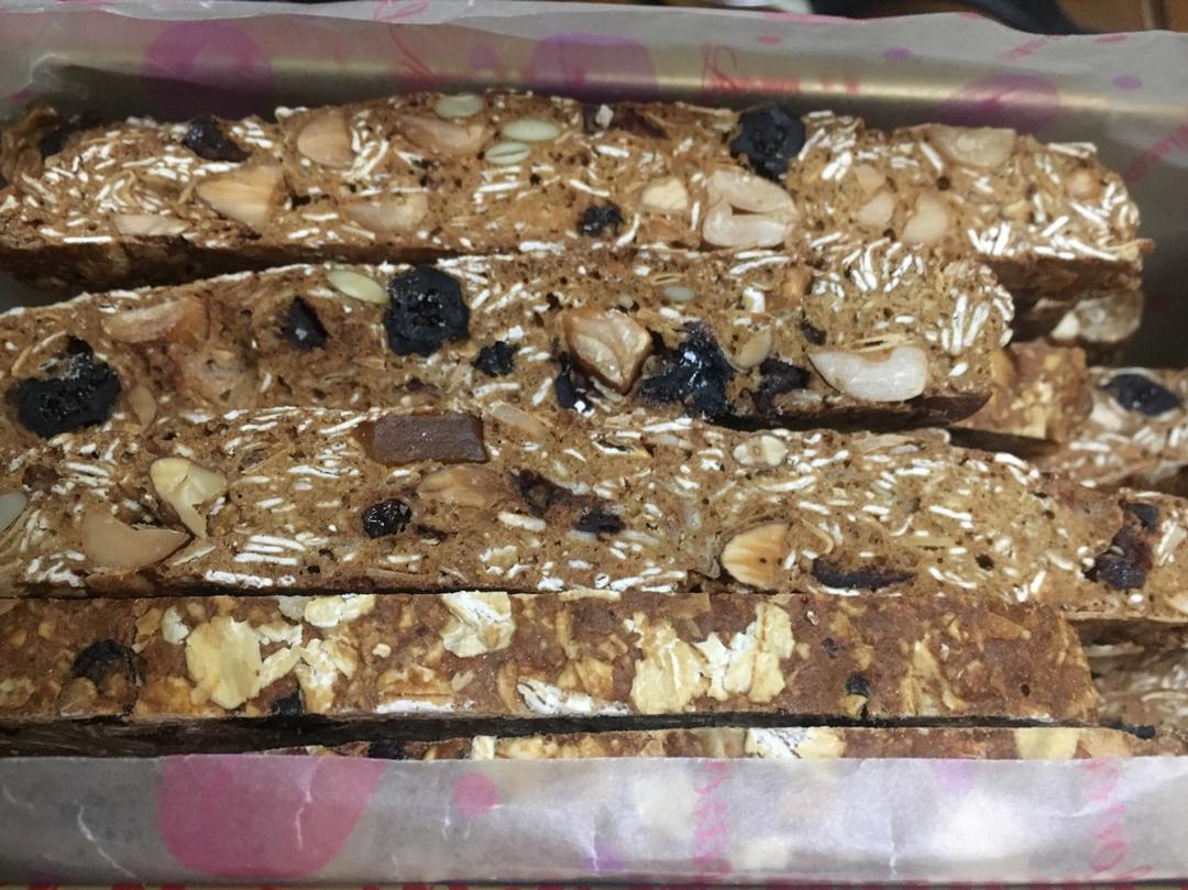 【健康零食】燕麦坚果意式脆饼
