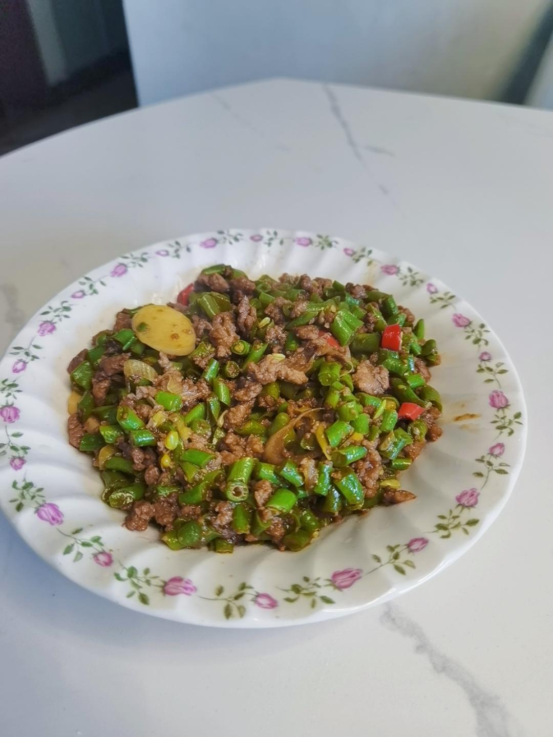 肉沫豆角下饭菜