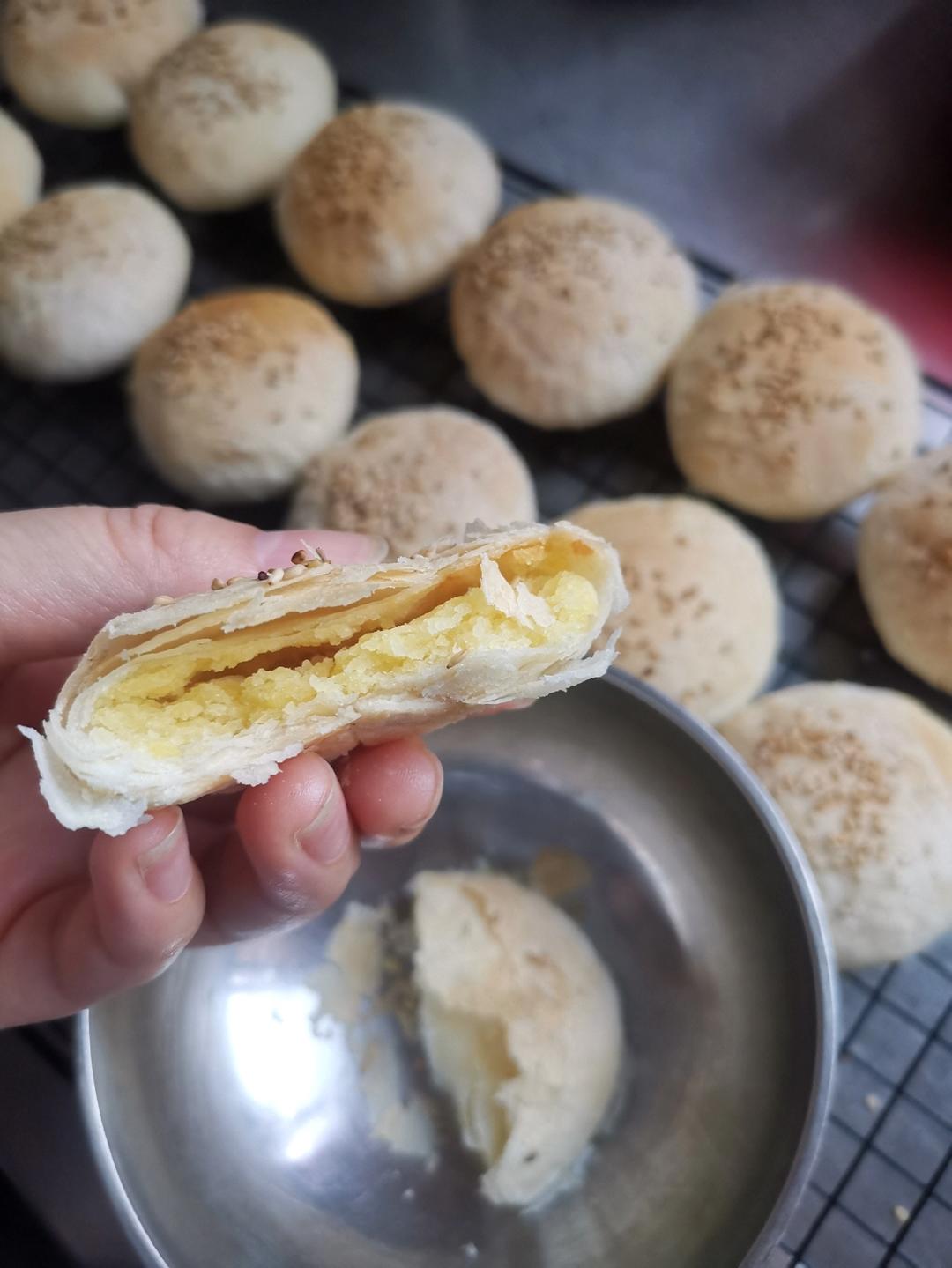 酥皮绿豆饼   酥得掉渣渣