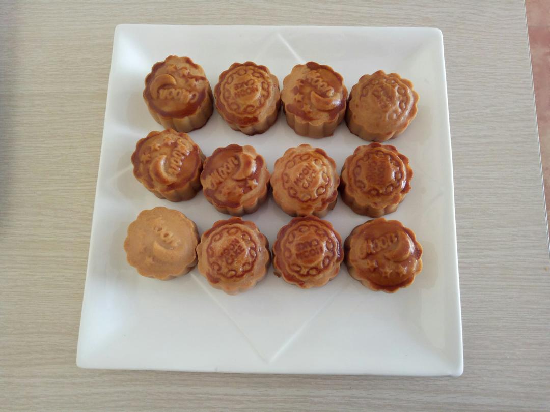 金沙奶黄月饼