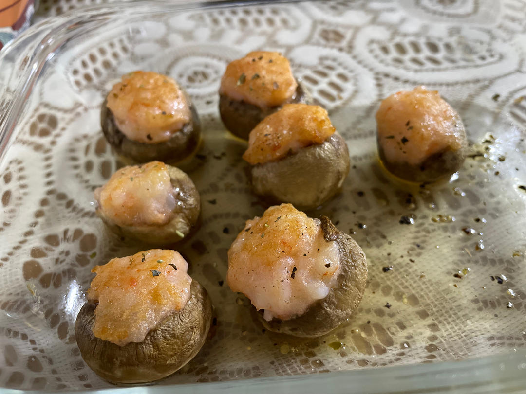 2022曼食年夜饭 | 蒜香口蘑虾滑