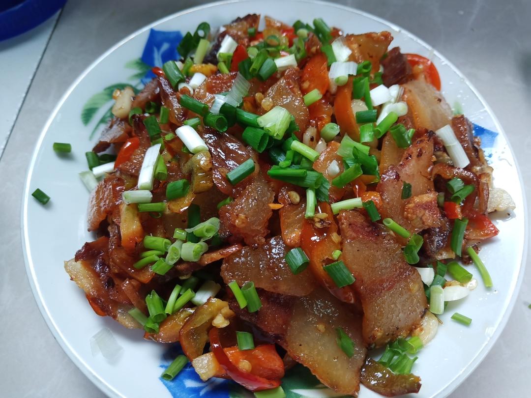 家常炒腊肉