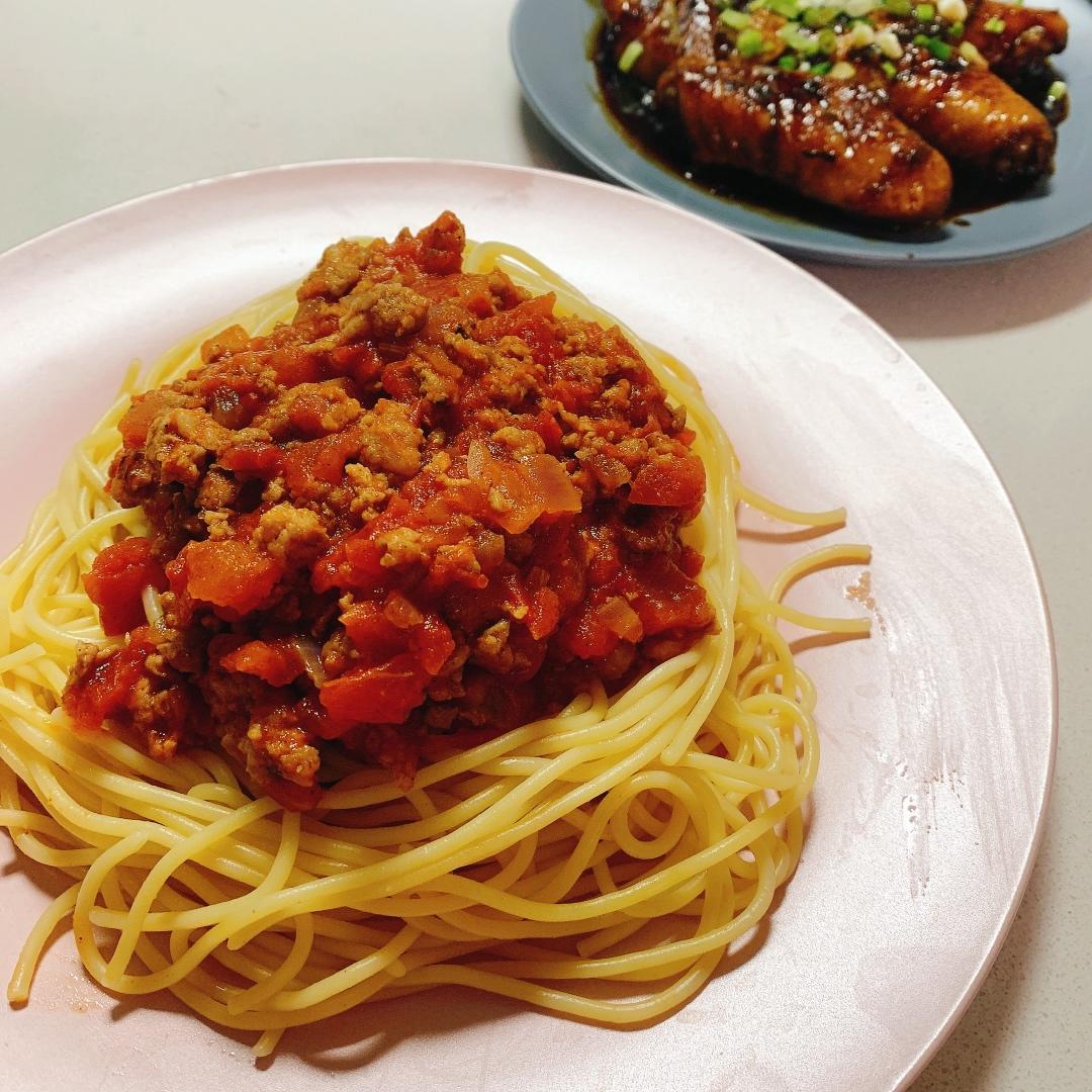 （完胜必胜客的）番茄肉酱意大利面～