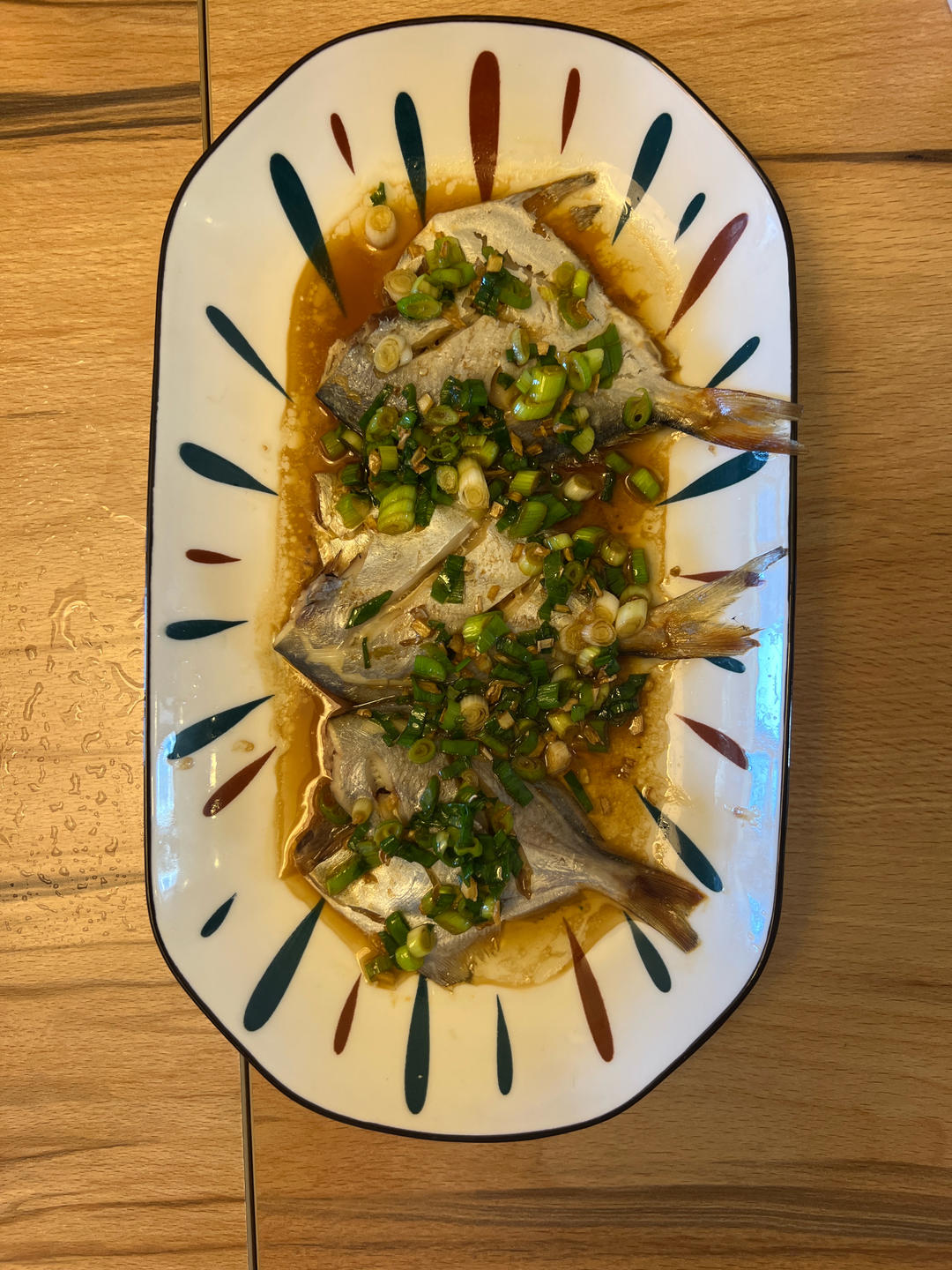 简单版清蒸银鲳鱼（100%好吃）