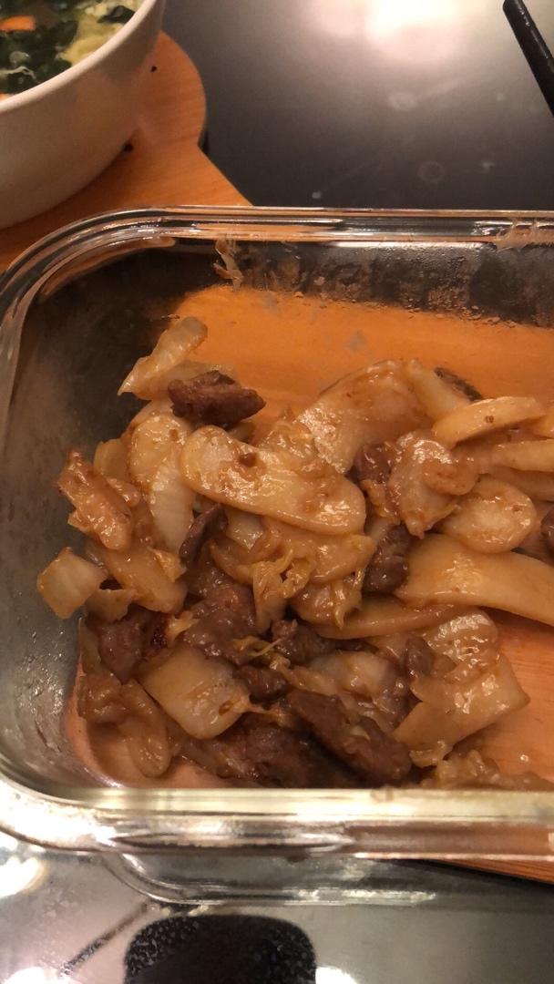宁波炒年糕（白菜肉丝炒年糕）