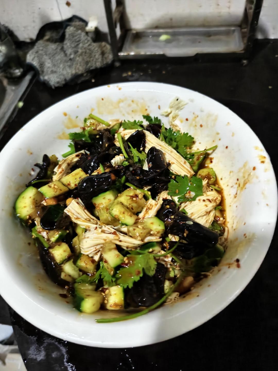 （纯素食）凉拌腐竹木耳黄瓜🥒