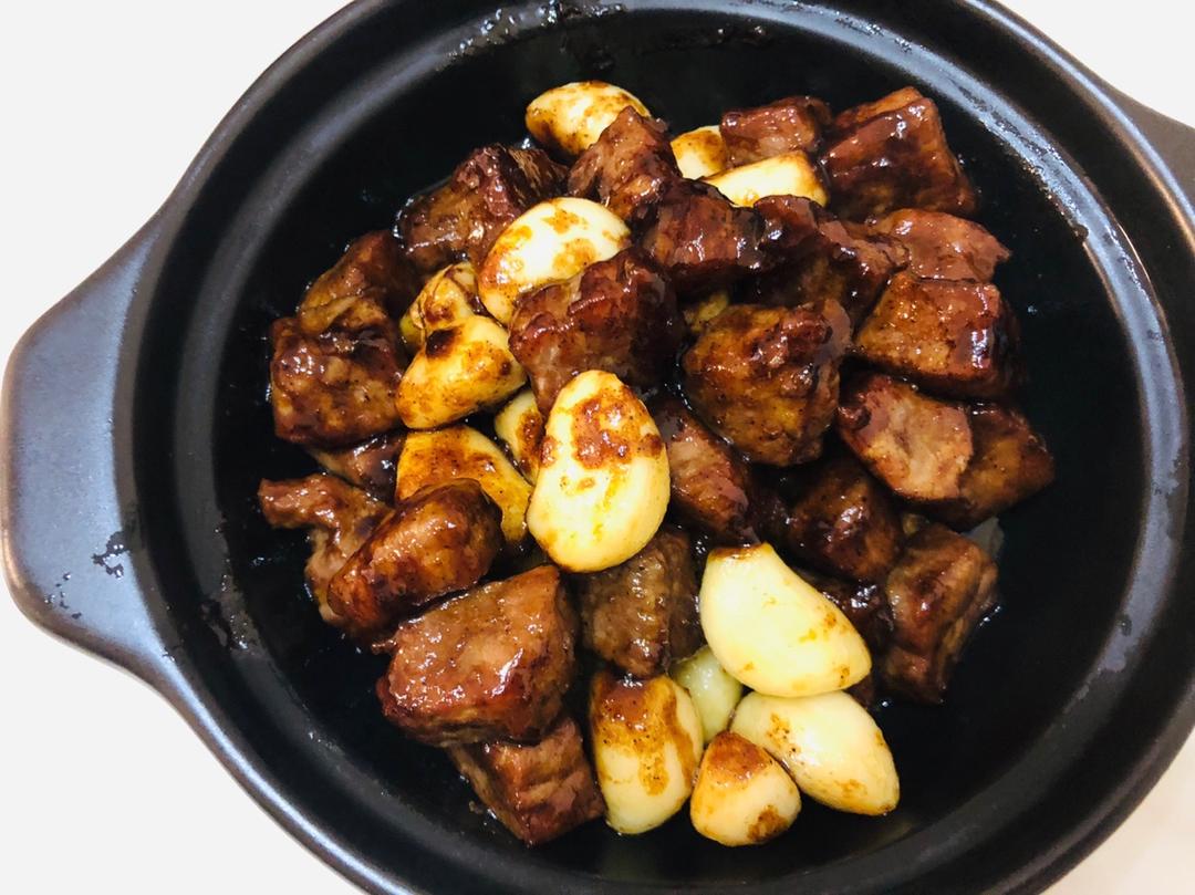 黑蒜子牛肉粒