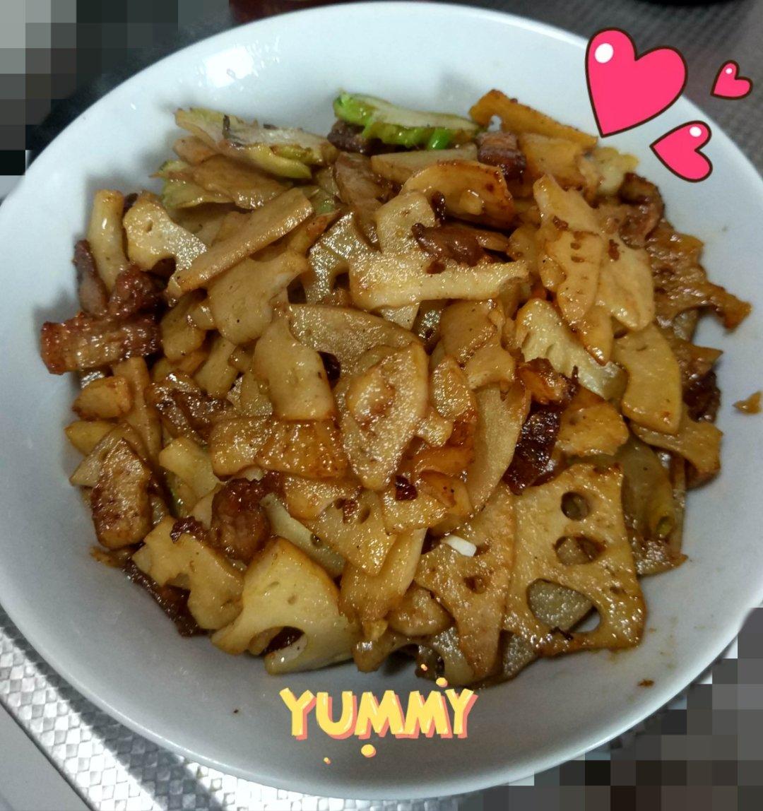 莲藕片炒肉
