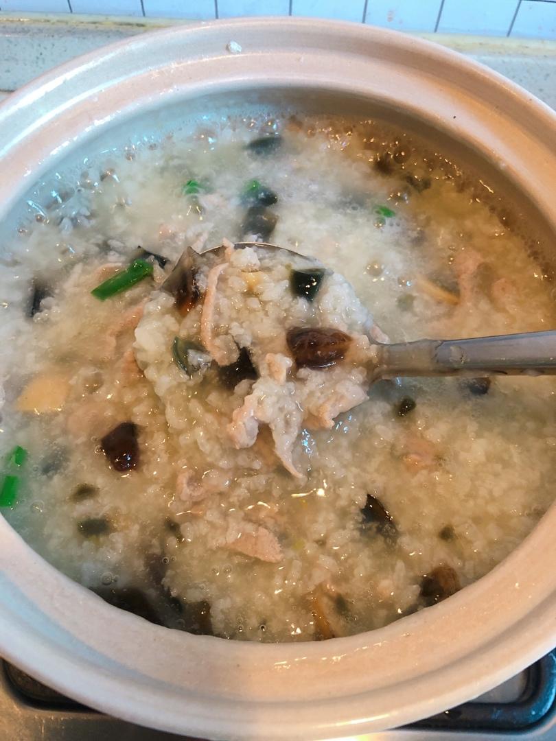 安安安安安嗷嗷做的皮蛋瘦肉粥