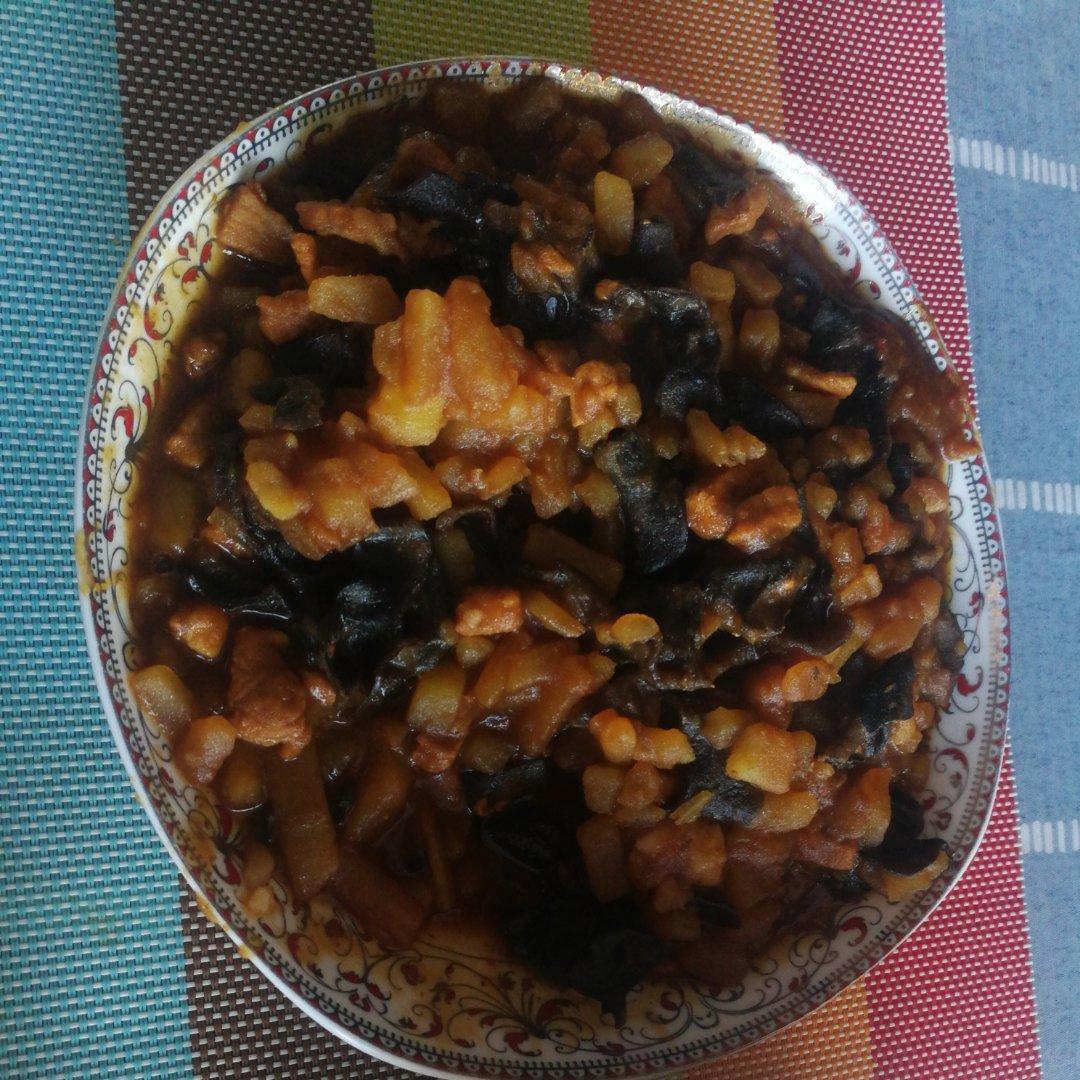 好吃到流泪的酱汁土豆肉末拌饭！做法超简单！！