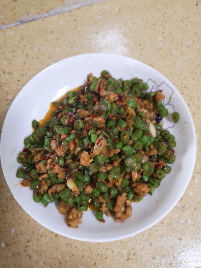肉沫豆角下饭菜