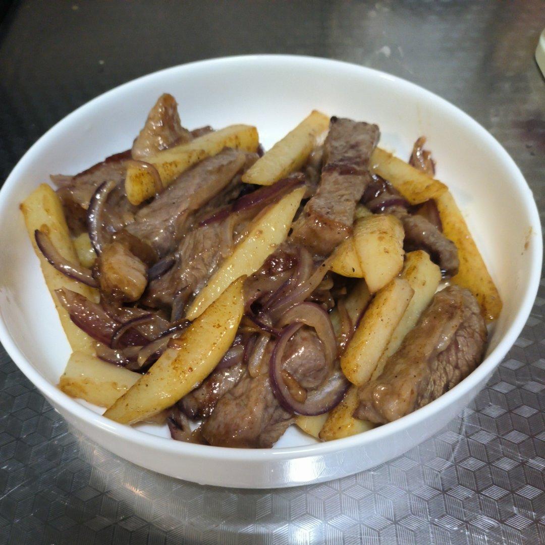 嫩滑多汁‼️一口就上瘾的㊙️牛排土豆煎锅