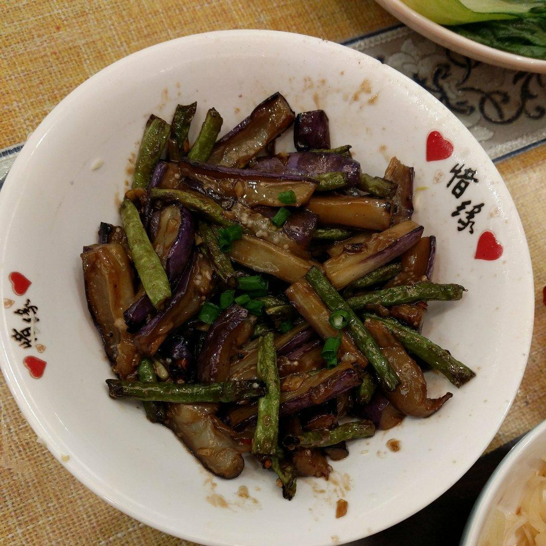 下饭好搭档—茄子炒豆角