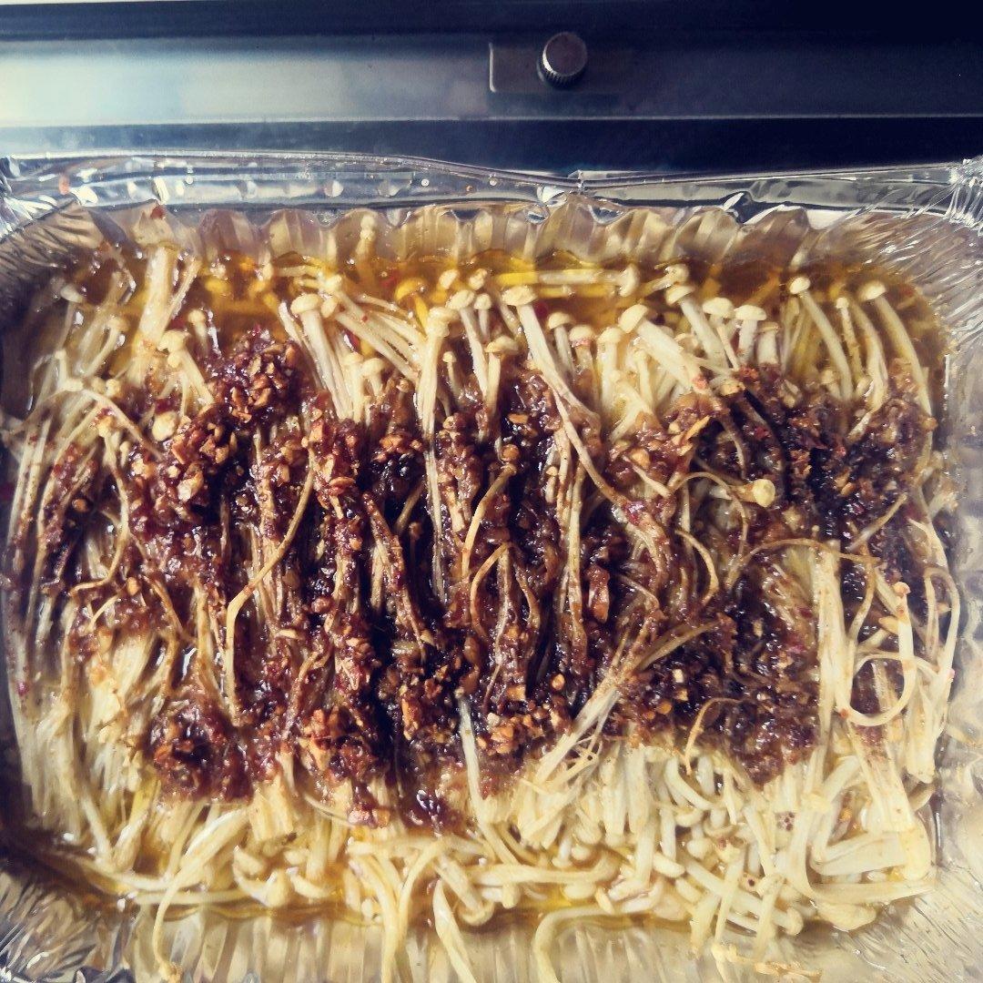 蒜蓉烤金针菇（烤箱版）