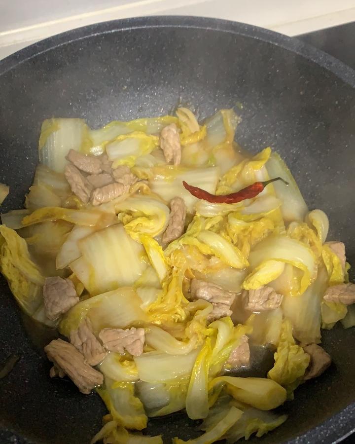 白菜炒肉