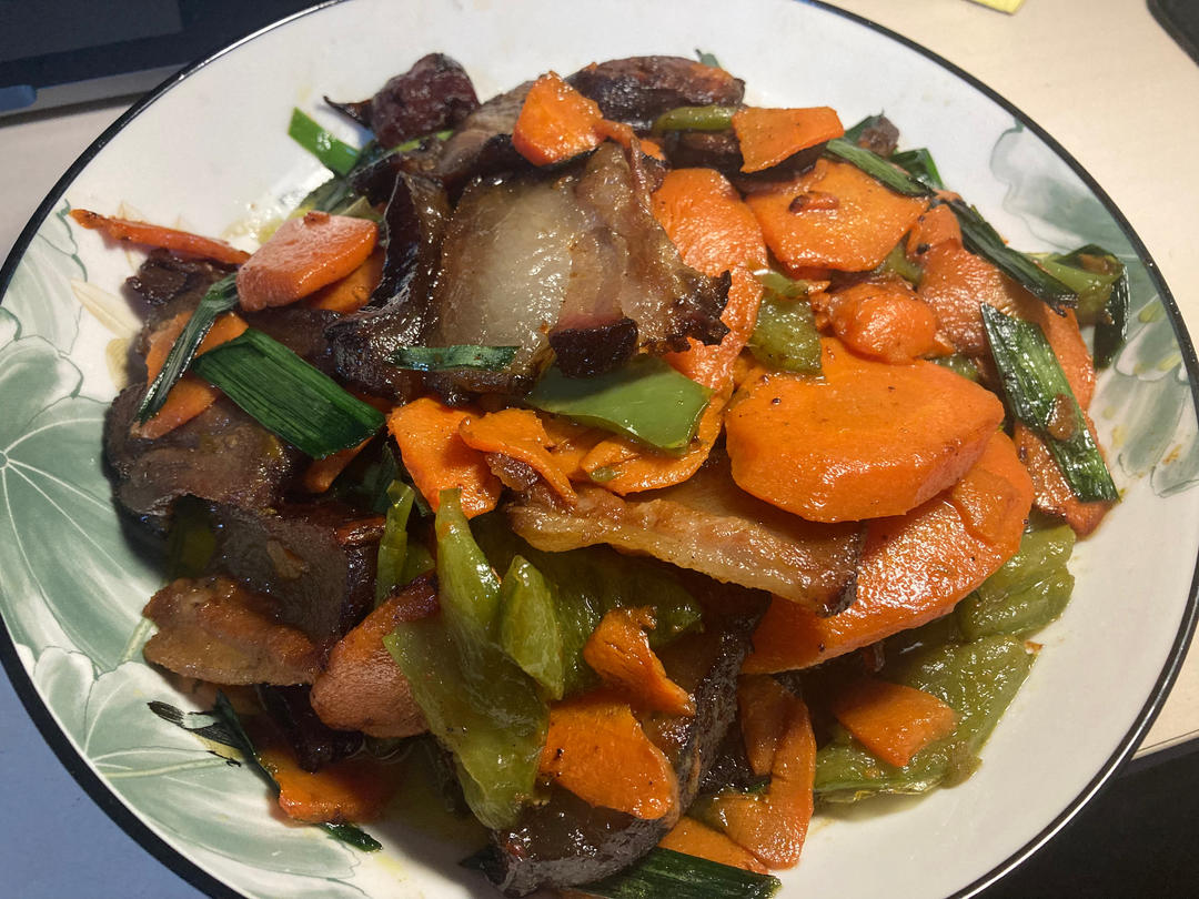 家常炒腊肉