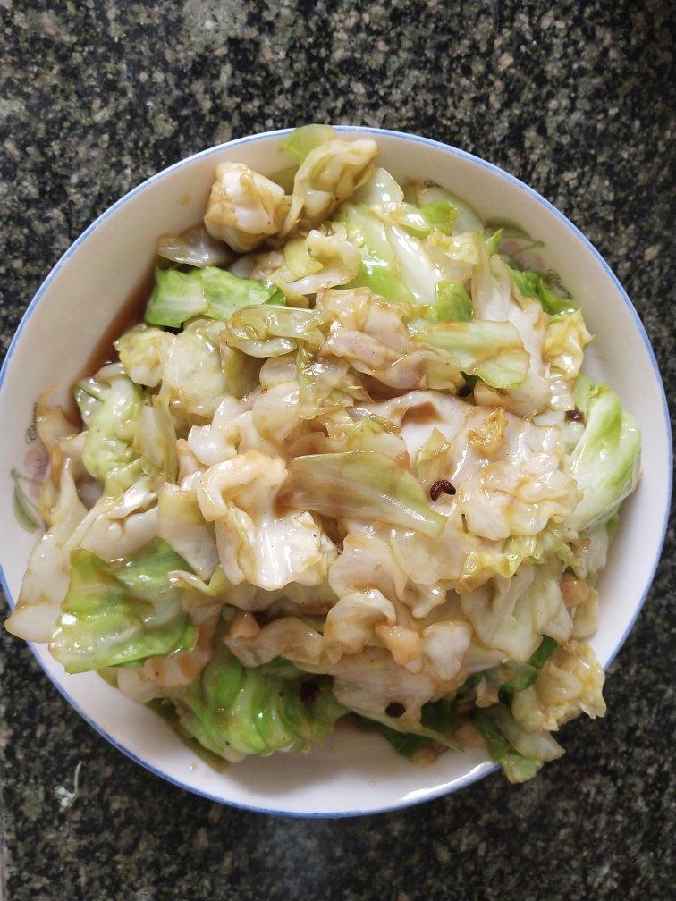 天鞚做的清炒包菜