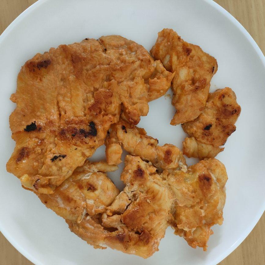 超级入味、快手、简单、方便的新奥尔良口味嫩煎鸡胸