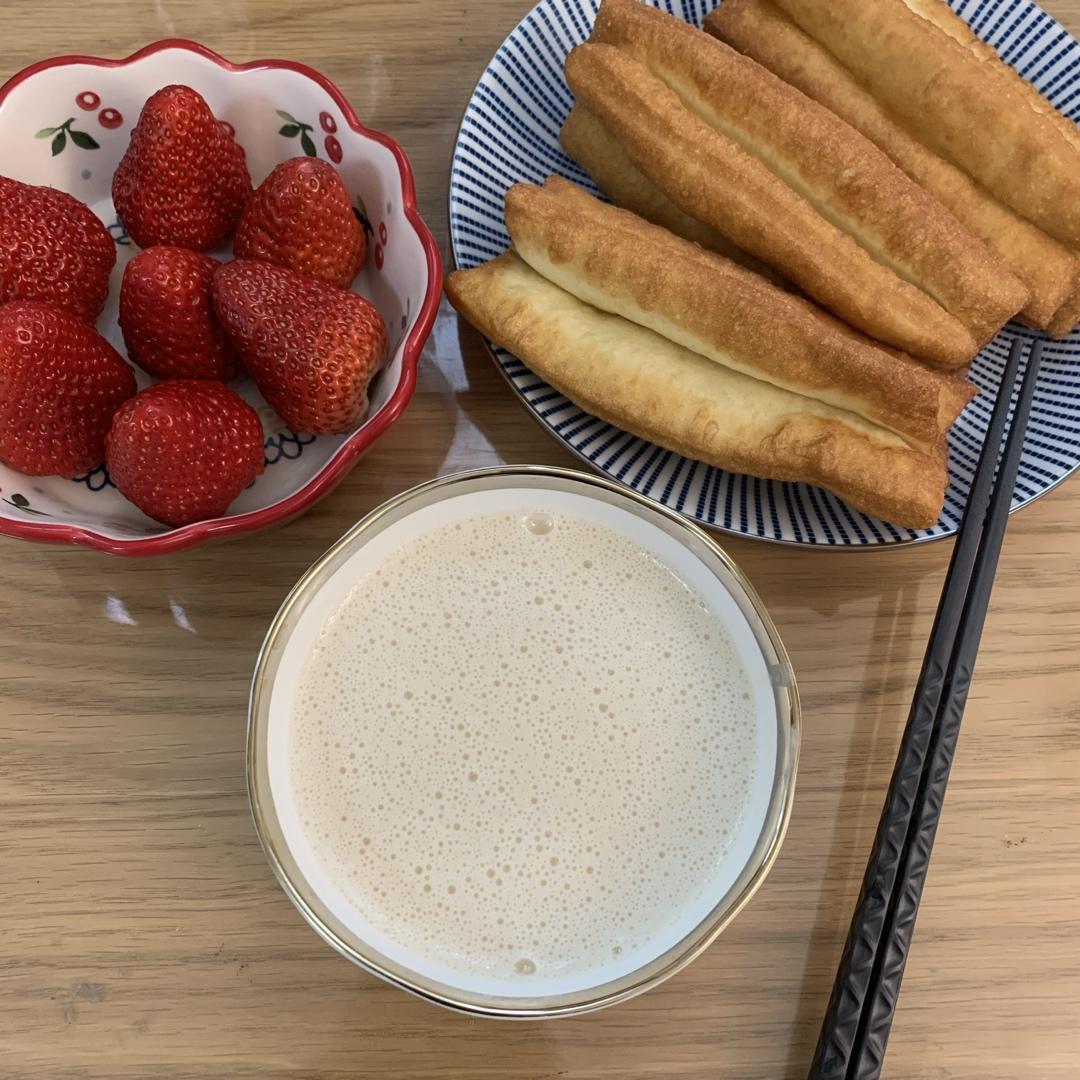 酥软小油条（早餐）