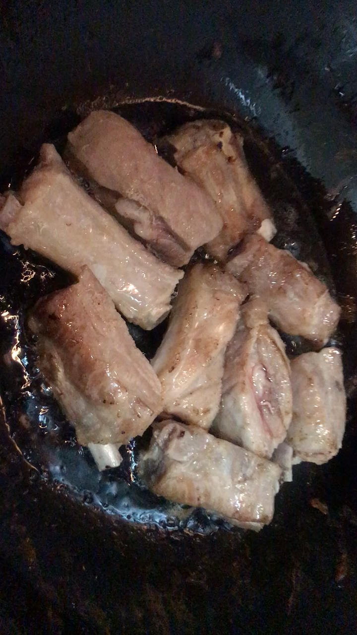 抹嘴的红烧排骨【不炒糖色,没苦味】0基础