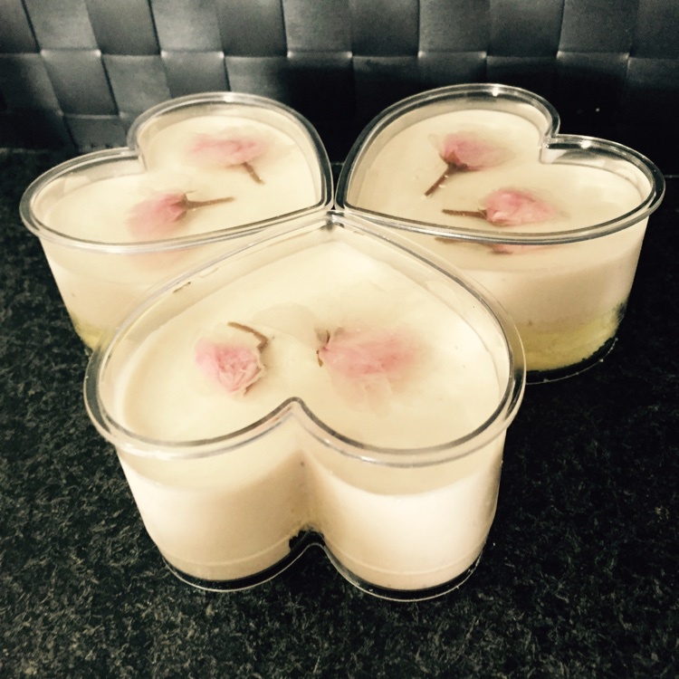 樱花乳酪慕斯蛋糕
