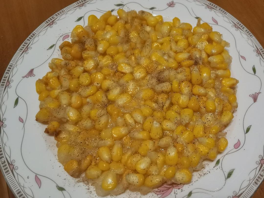 黄金玉米烙（附玉米粒剥法）