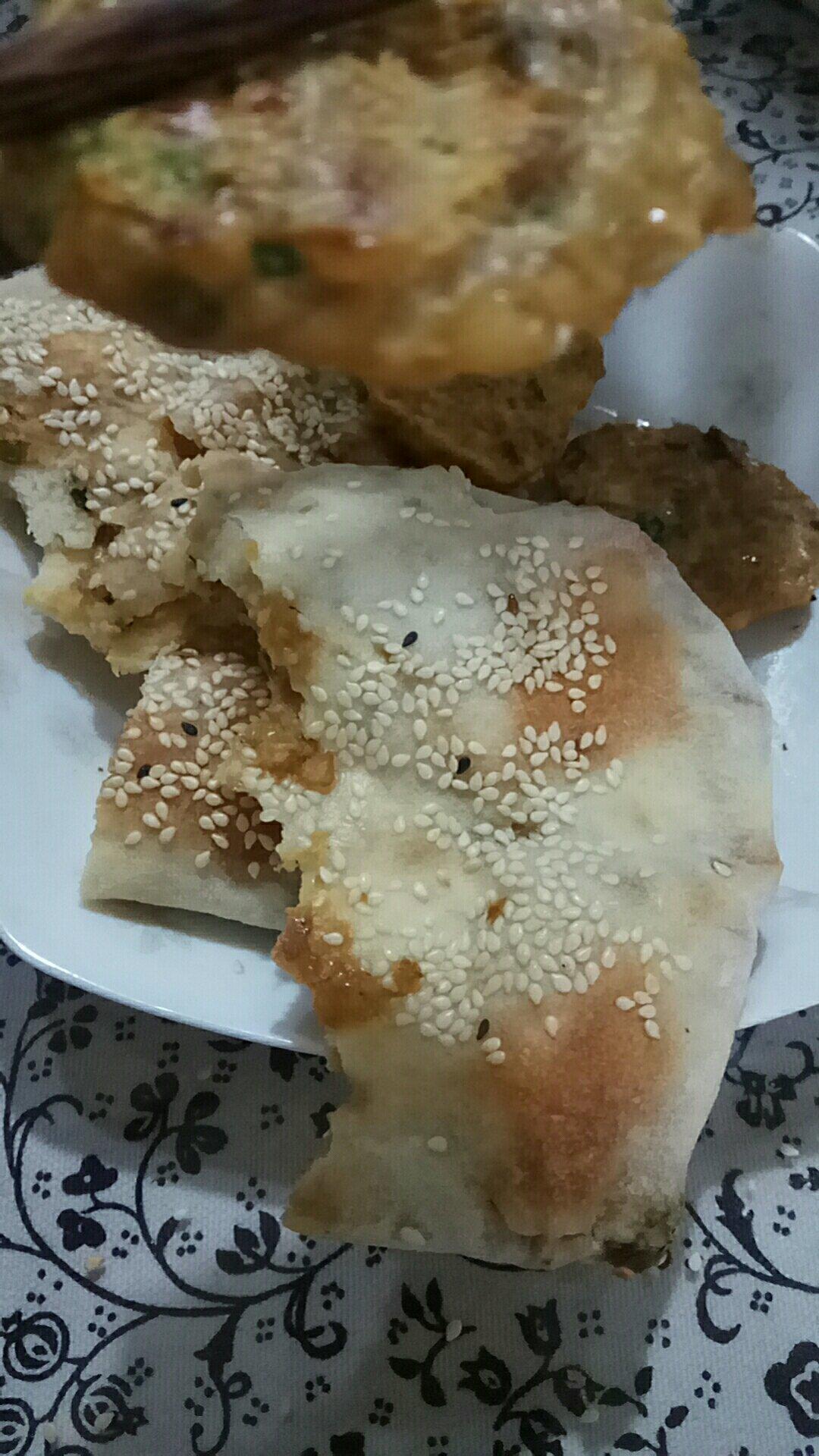 👩‍🍳香喷喷的榨菜鲜肉锅盔～吃一次忘不了💁🏻‍♀️