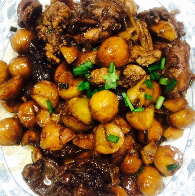 红烧栗子鸡块