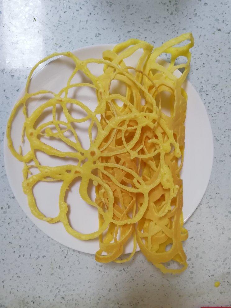 蕾丝蛋卷
