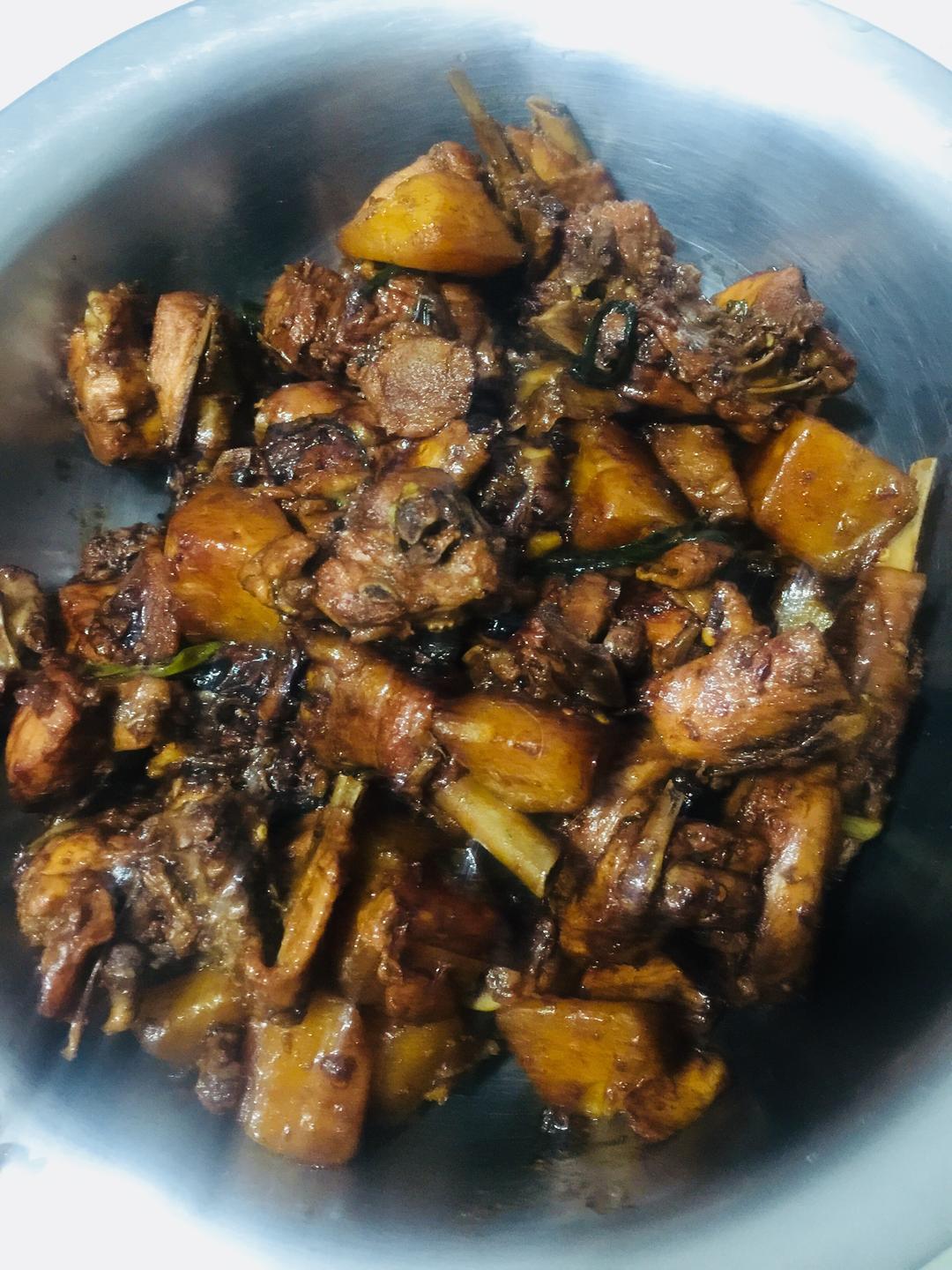 土豆烧鸡（非常下饭哦~）