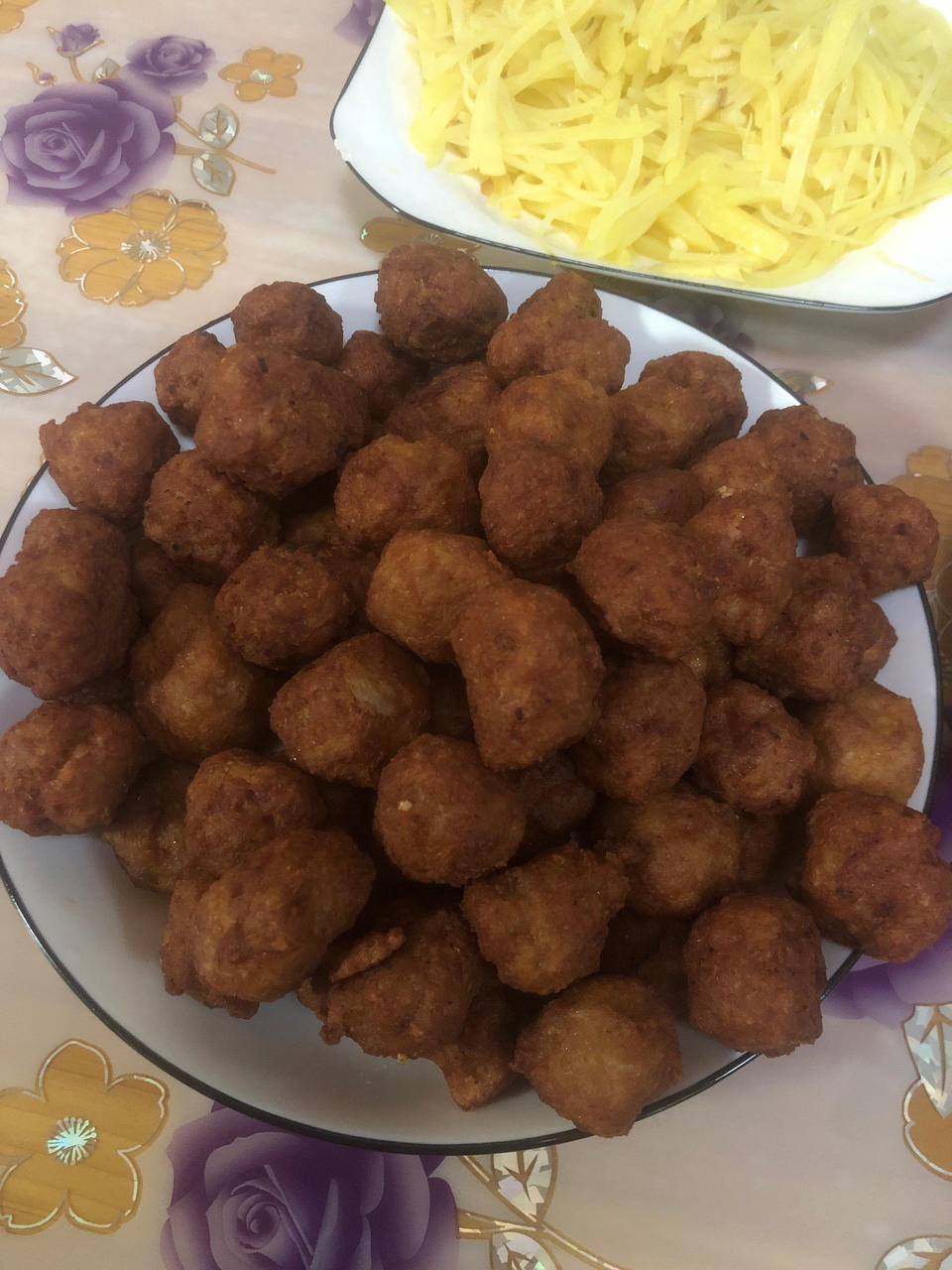 炸莲藕丸子
