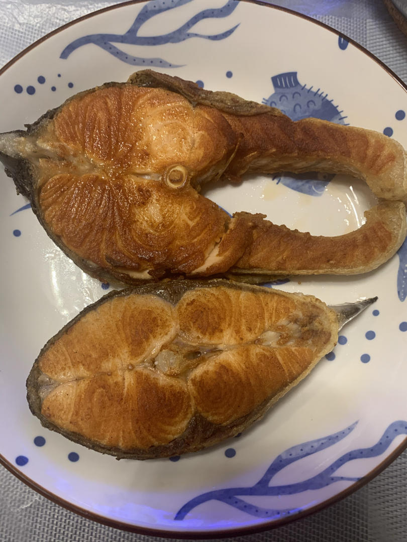 盐煎三文鱼