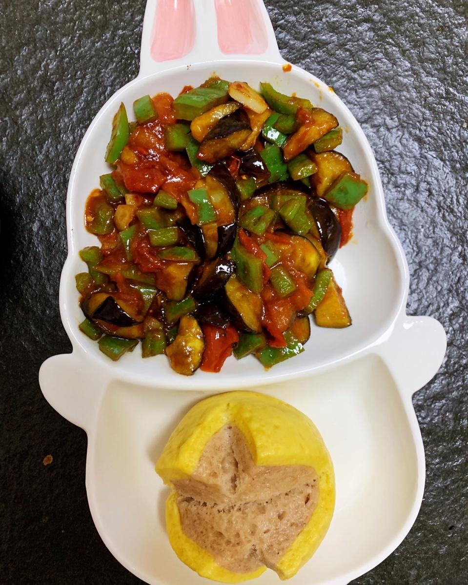 番茄青椒烧茄子