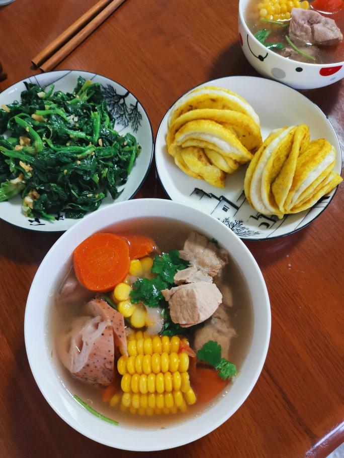 莲藕排骨玉米汤（从这道汤说起，如何煲一碗好喝的汤）